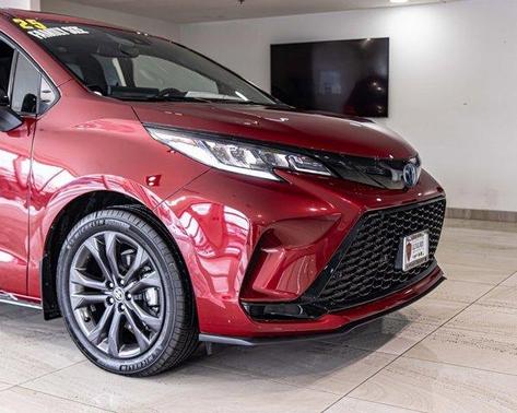 2025 Toyota Sienna XSE