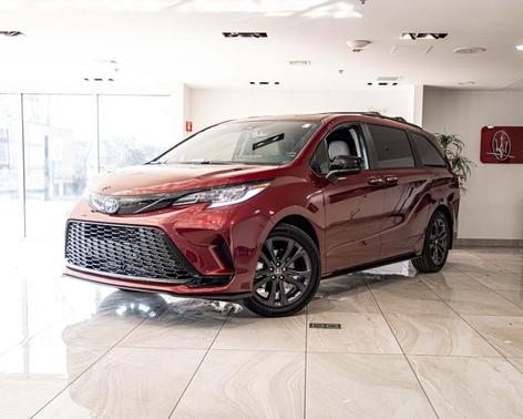 2025 Toyota Sienna XSE