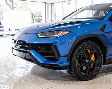 2024 Lamborghini Urus S