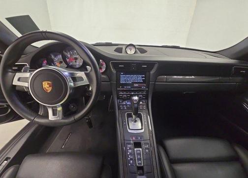 2015 Porsche 911 Turbo S