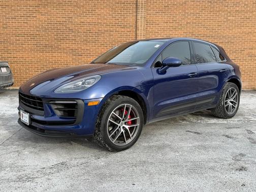 2022 Porsche Macan S