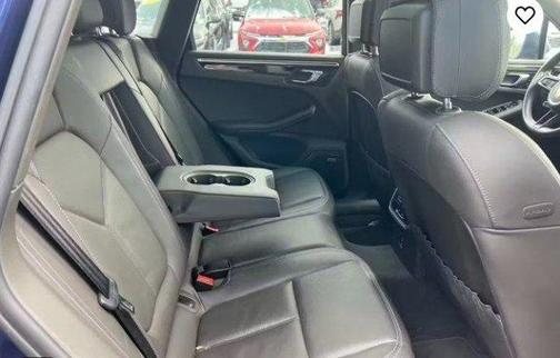 2022 Porsche Macan S