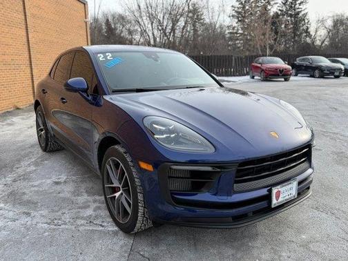 2022 Porsche Macan S
