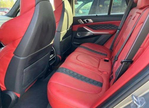 2022 BMW X5 M Base