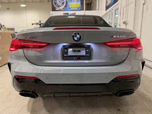 2025 BMW M440 i xDrive