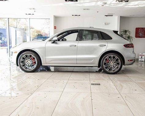 2018 Porsche Macan Turbo