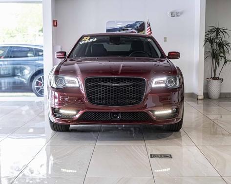2023 Chrysler 300 Touring L