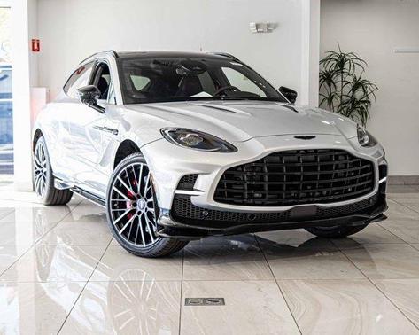 2025 Aston Martin DBX 707
