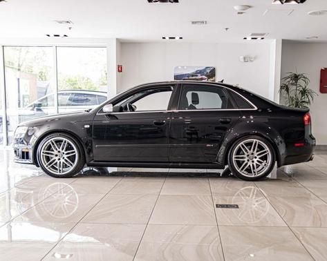 Black 2008 Audi RS 4 4.2 quattro L