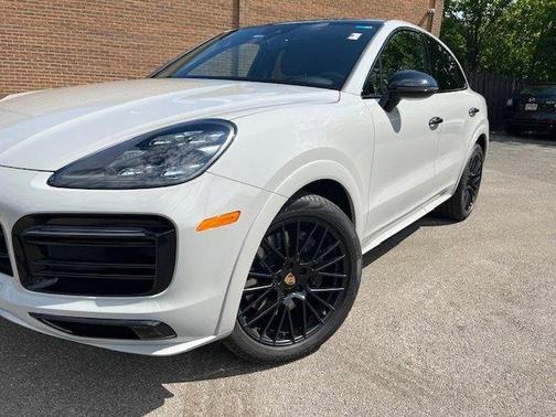 2022 Porsche Cayenne AWD