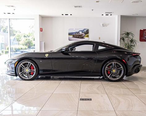 Nero Daytona Metallic 2022 Ferrari Roma Base