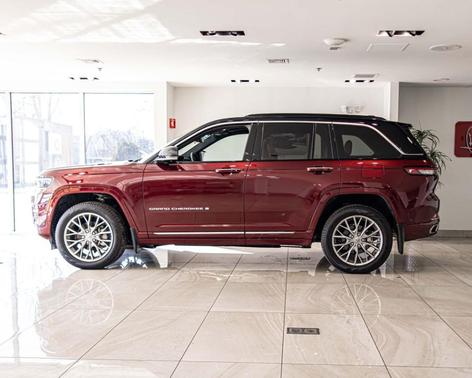 2025 Jeep Grand Cherokee Summit