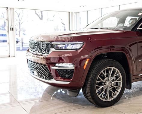 2025 Jeep Grand Cherokee Summit