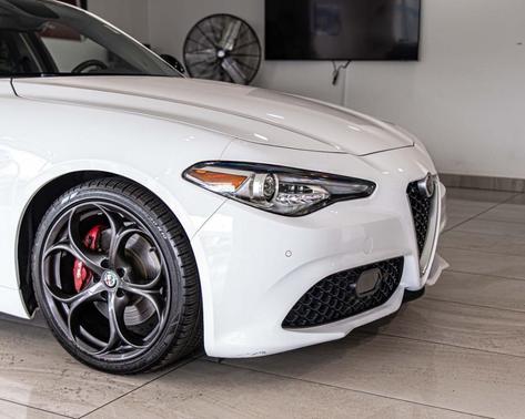 Alfa White 2019 Alfa Romeo Giulia Ti