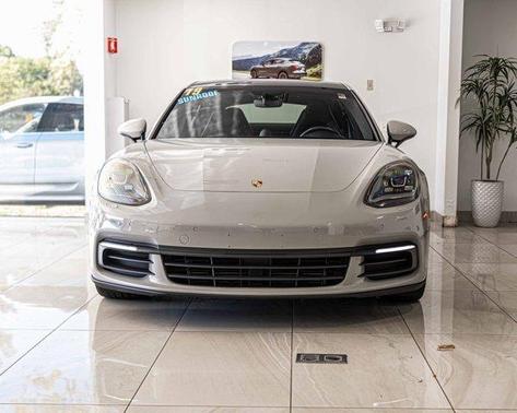 2019 Porsche Panamera Base