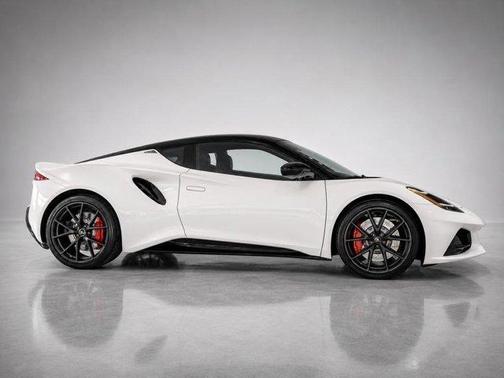 Mist 2026 Lotus Emira