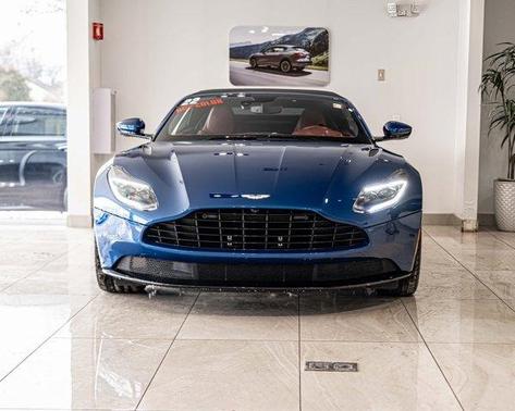 2022 Aston Martin DB11 Volante