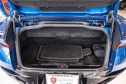 2022 Aston Martin DB11 Volante