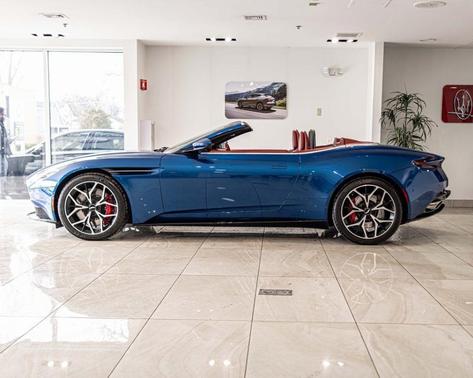 2022 Aston Martin DB11 Volante
