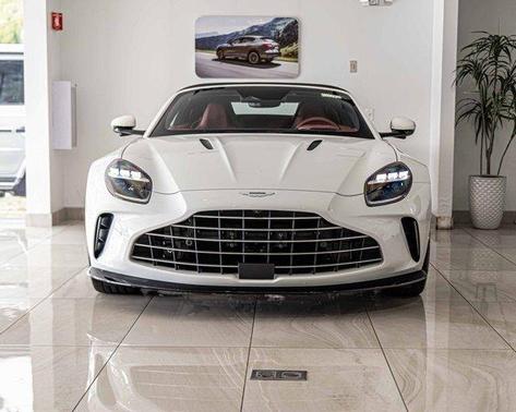 Lunar White 2026 Aston Martin Vantage Base