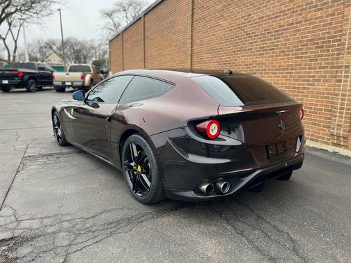 2012 Ferrari FF Base