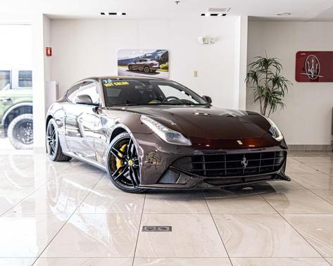 2012 Ferrari FF Base