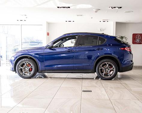 2023 Alfa Romeo Stelvio Sprint