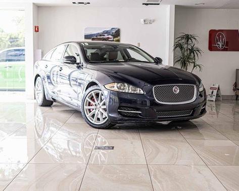 2015 Jaguar XJ Base
