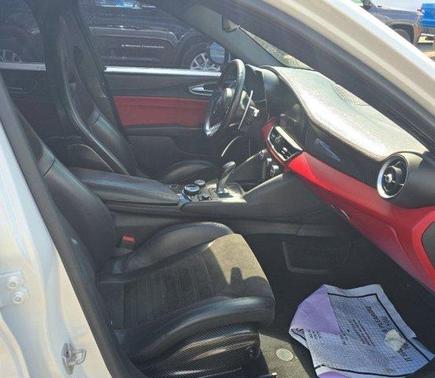 2019 Alfa Romeo Giulia Quadrifoglio
