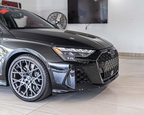 Mythos Black Metallic 2026 Audi RS 3 2.5T