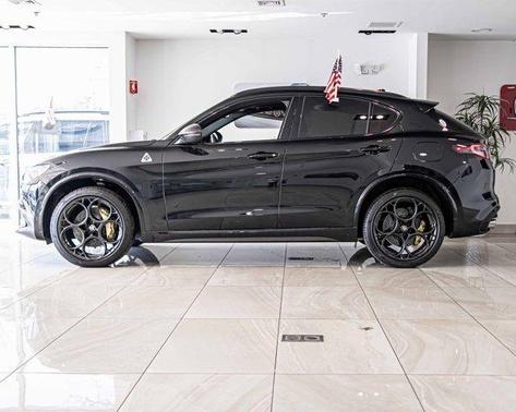 2024 Alfa Romeo Stelvio Quadrifoglio