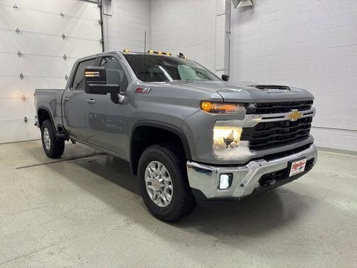2026 Chevrolet Silverado 3500 LT