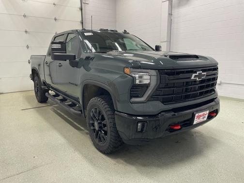 2025 Chevrolet Silverado 3500 LTZ