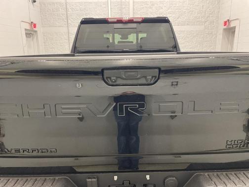 2025 Chevrolet Silverado 3500 High Country