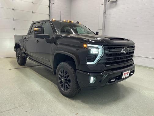 2025 Chevrolet Silverado 3500 High Country