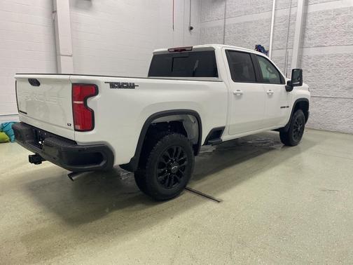 2025 Chevrolet Silverado 3500 LT