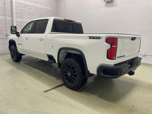 2025 Chevrolet Silverado 3500 LT