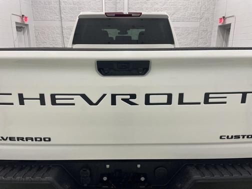 2025 Chevrolet Silverado 2500 Custom
