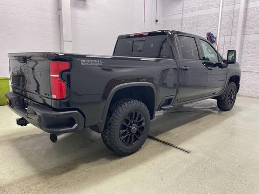 2025 Chevrolet Silverado 2500 LTZ