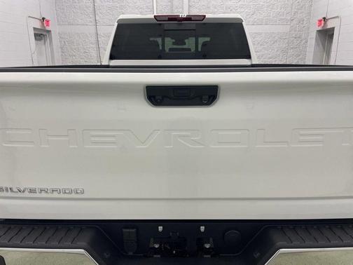 2025 Chevrolet Silverado 3500 LT