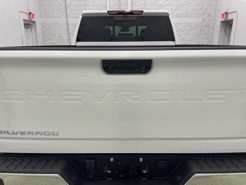 2025 Chevrolet Silverado 3500 LT
