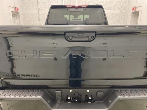 2025 Chevrolet Silverado 3500 LTZ
