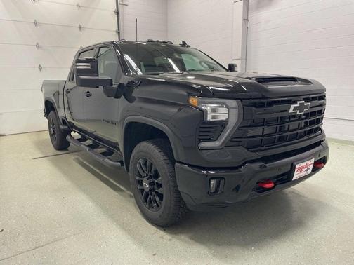 2025 Chevrolet Silverado 3500 LTZ