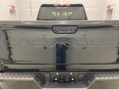 2025 Chevrolet Silverado 3500 LTZ