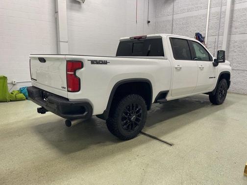 2025 Chevrolet Silverado 2500 LTZ