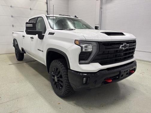 2026 Chevrolet Silverado 3500 LT