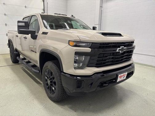 2026 Chevrolet Silverado 2500 Custom