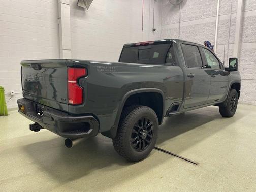2025 Chevrolet Silverado 3500 LTZ