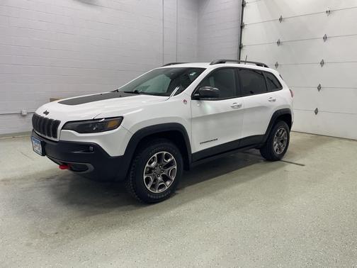 2020 Jeep Cherokee Trailhawk