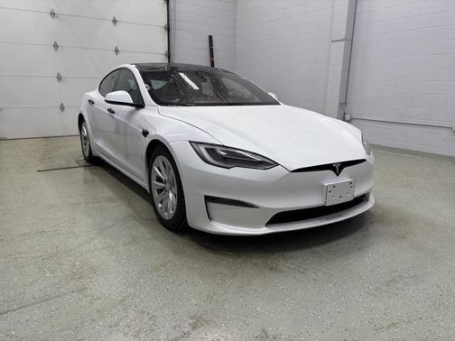 2021 Tesla Model S 